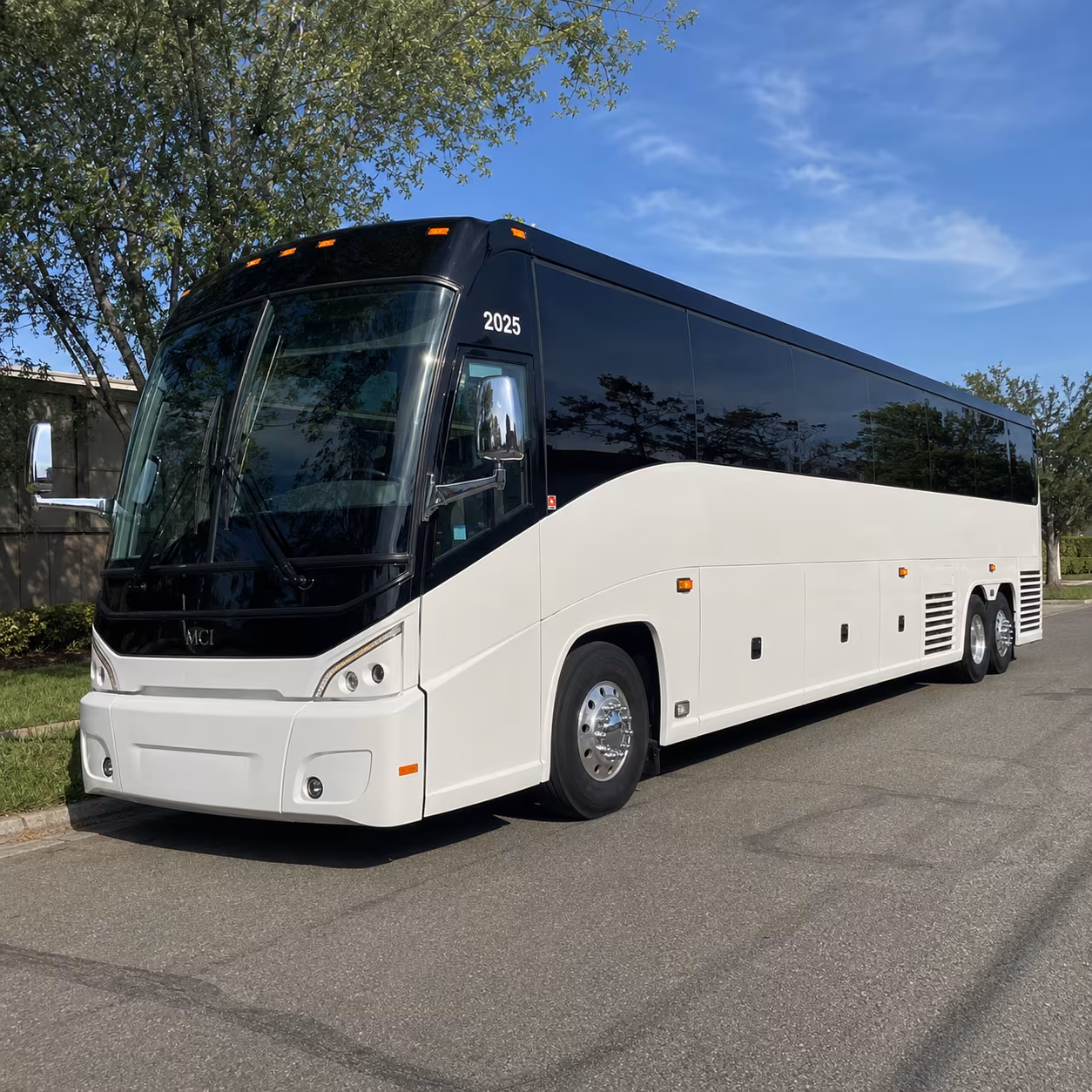 concert buses to austin city limits fest sxsw and the red river district