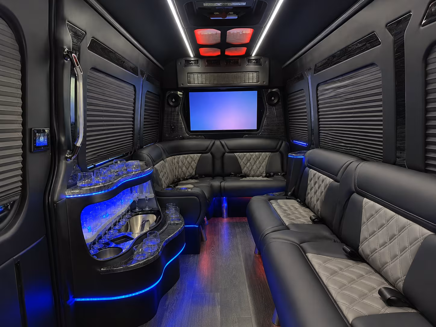 multi day charters to houston and dfw long hauls made comfortable