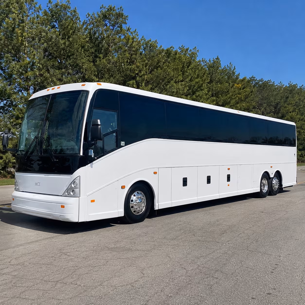 ready to head to austin or san antonio a charter bus makes the i 35 run easy