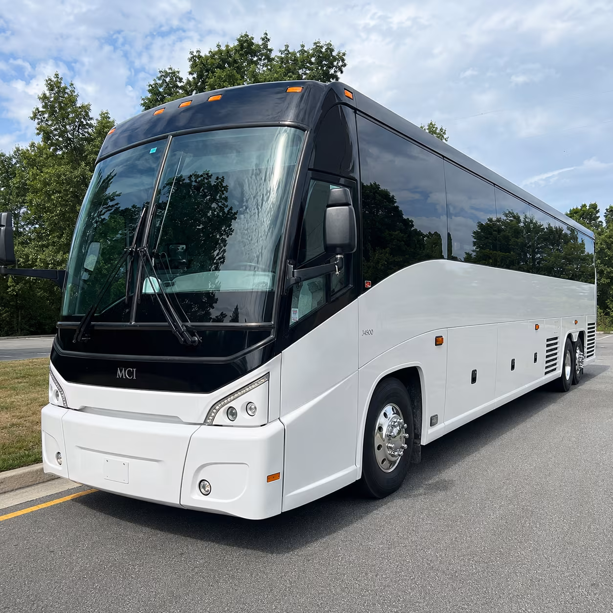 san marcos charter bus services fleet